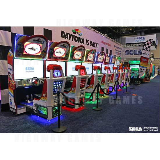 Sega puts on a show at IAAPA - Daytona 3 at IAAPA