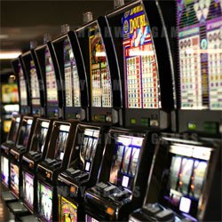 Report links pokies to jump in crime
