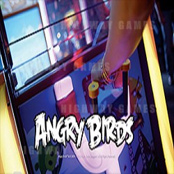 Dave & Buster's Released Angry Birds Arcade Machine Commercial
