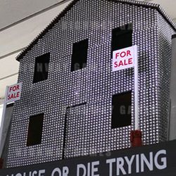 Housing Ladder arcade game takes aim at Britain's housing crisis. Picture: timhunkin.com